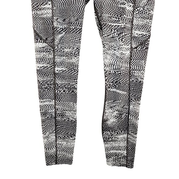 Lululemon Fast Free Size 8 Tight II Nulux Women’s 2 Gray Swerve Vapor Metal - Picture 5 of 12